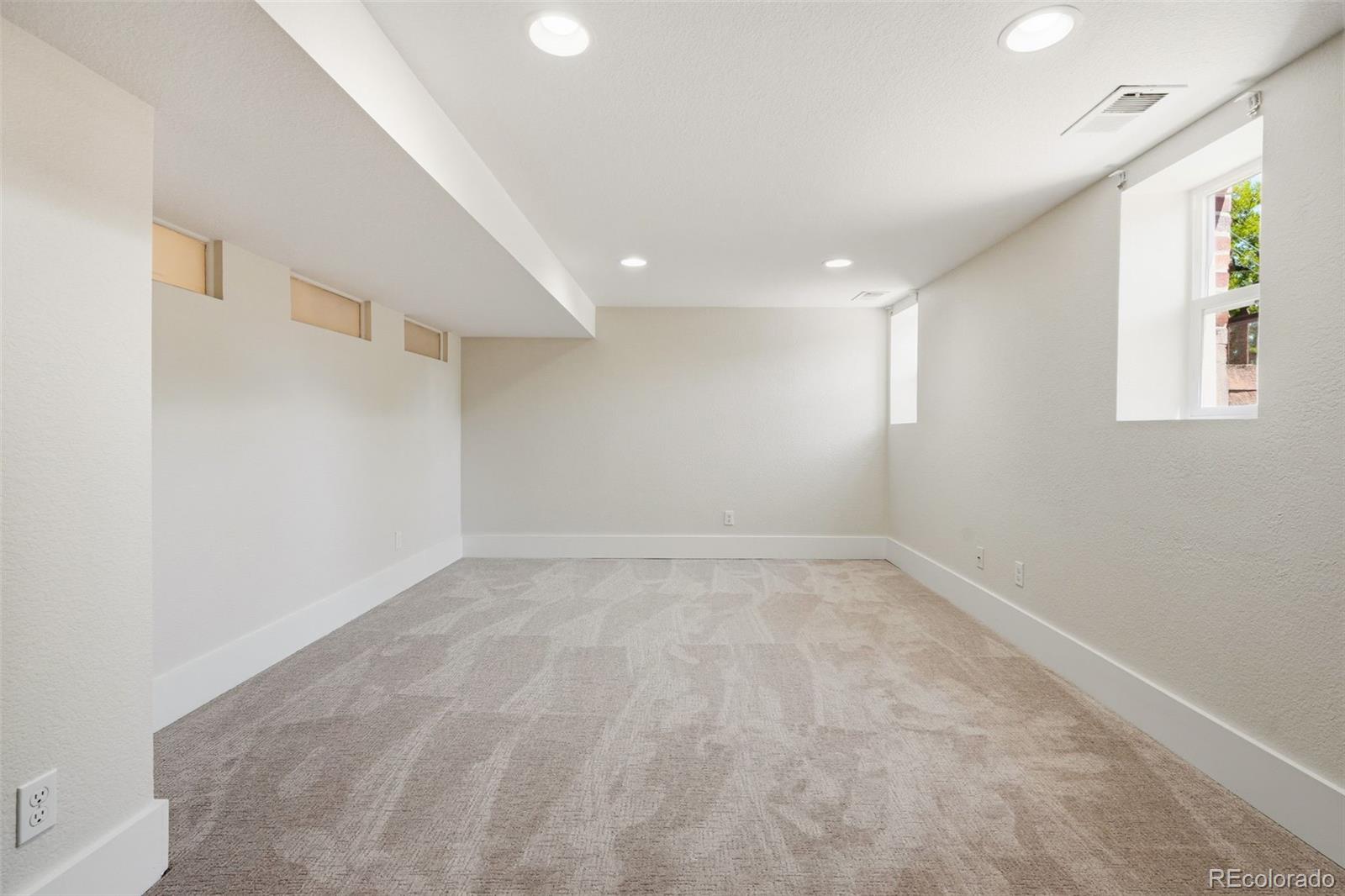 601 Jackson Street Denver, CO 80206 - Photo 32 of 40