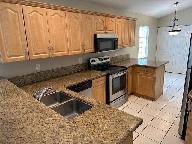 1851 Barnstable Road Wellington, FL 33414 - Photo 18 of 36 IMG_1122
