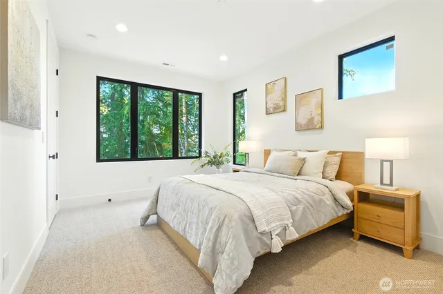 $3,250,000 | 17720 Southeast 63rd Place, Bellevue, WA 98006