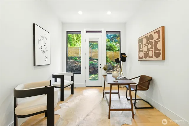 $3,250,000 | 17720 Southeast 63rd Place, Bellevue, WA 98006