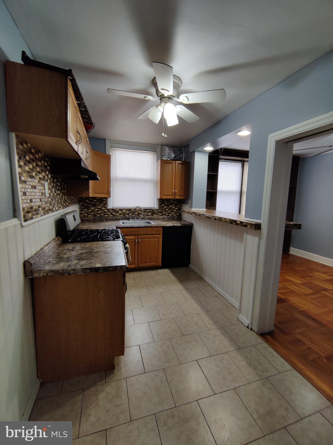 7255 Bradford Road Upper Darby, PA 19082 - Photo 6 of 42 Gallery Image 6