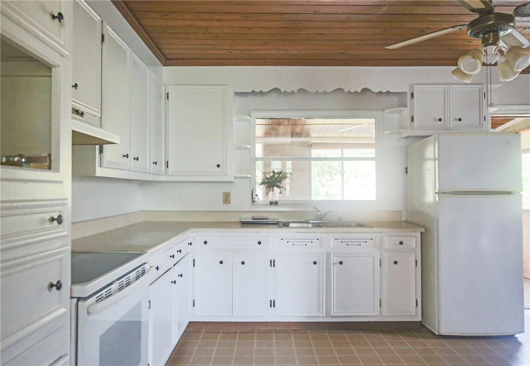 504 Suttles Landing Road Iva, SC 29655 - Photo 6 of 26 Gallery Image 6