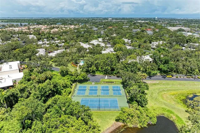 $224,900 | 258 Sherwood Drive, Unit 258, Bradenton, FL 34210