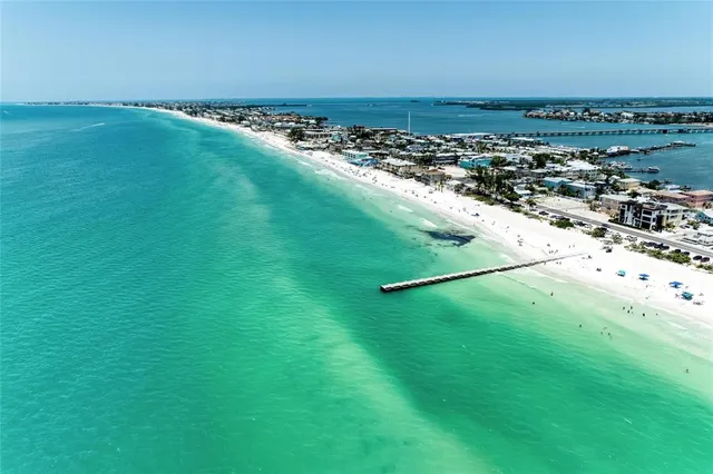 $224,900 | 258 Sherwood Drive, Unit 258, Bradenton, FL 34210