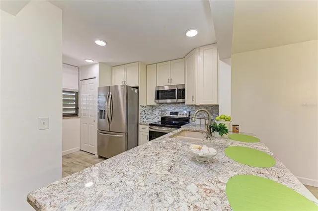 $224,900 | 258 Sherwood Drive, Unit 258, Bradenton, FL 34210