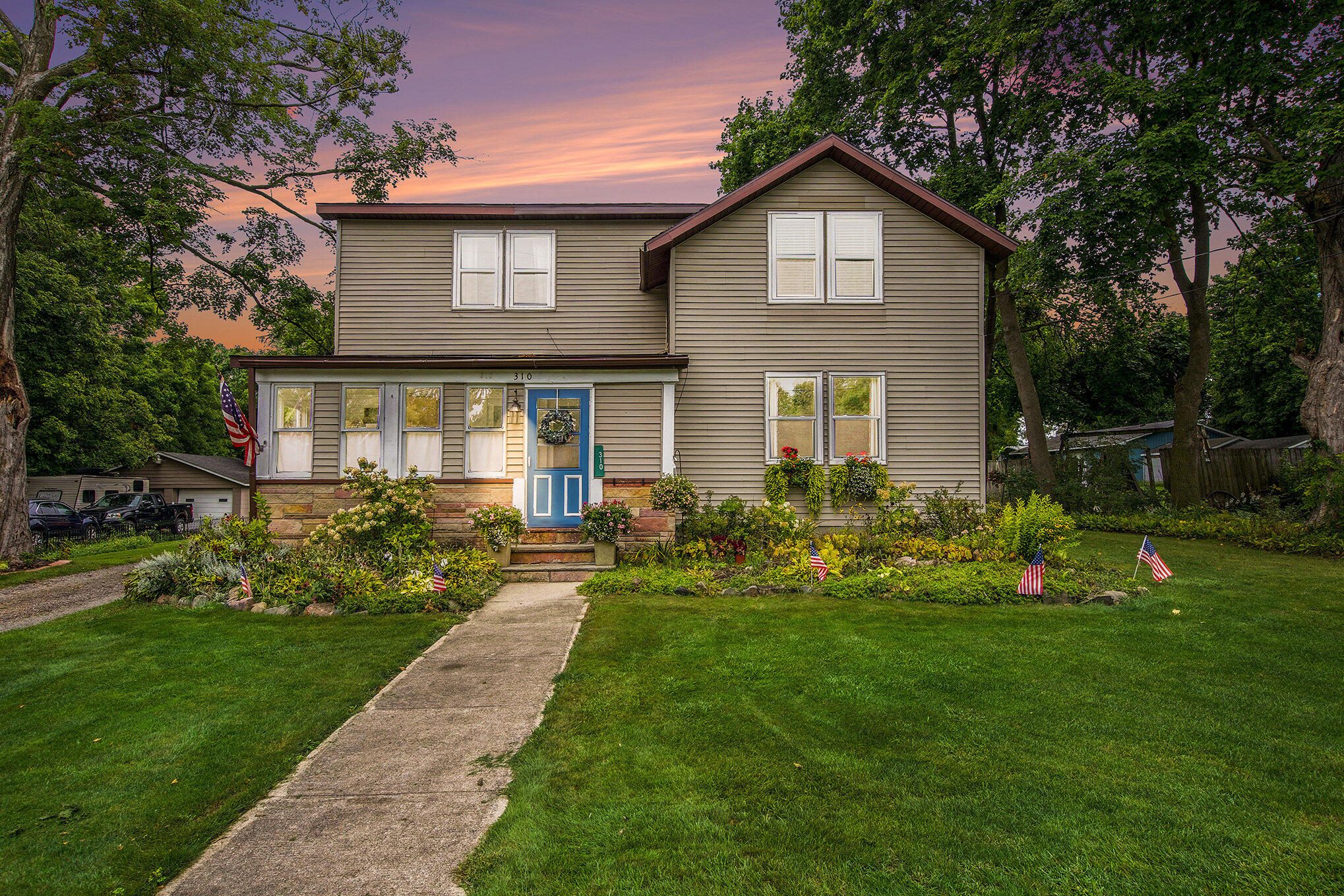 310 Austin Road Napoleon, MI 49261 - Photo 2 of 34 002_dsc01818-twilight