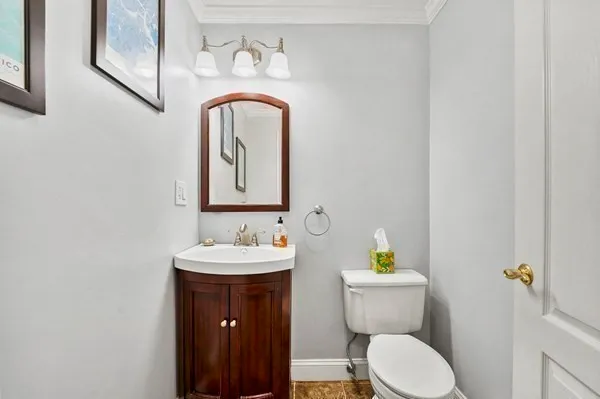 $4,400 | 13 Telegraph Street, Unit 1, Boston, MA 02127