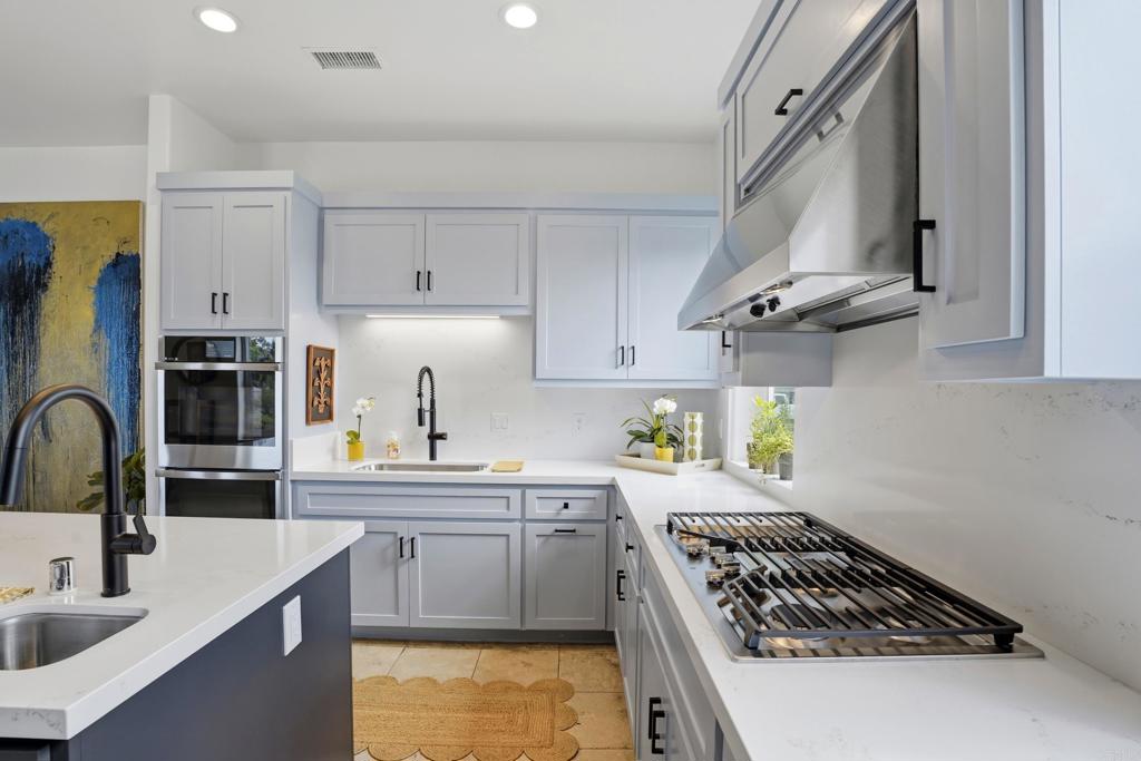 4305 Manchester Avenue Encinitas, CA 92024 - Photo 5 of 53 Kitchen