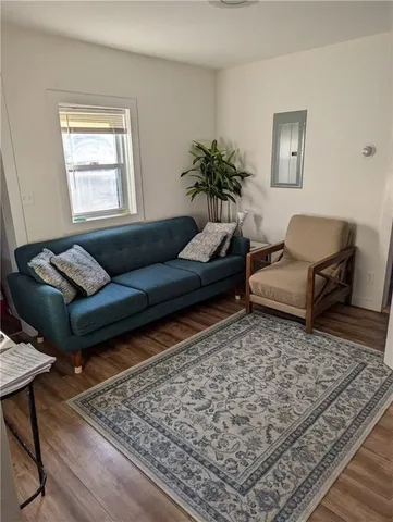 $4,750 | 37 Ann Street, Unit 2, Newport, RI 02840