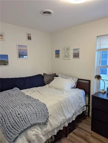 $4,750 | 37 Ann Street, Unit 2, Newport, RI 02840