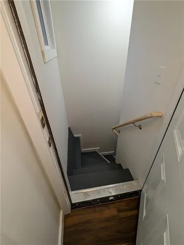 $4,750 | 37 Ann Street, Unit 2, Newport, RI 02840