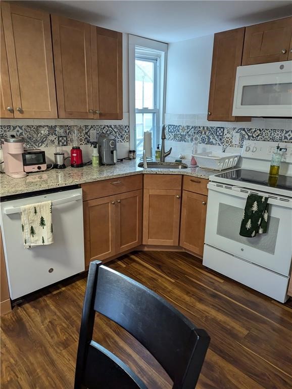 37 Ann Street, Unit 2 Newport, RI 02840 - Photo 3 of 45