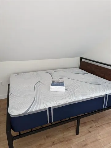 $4,750 | 37 Ann Street, Unit 2, Newport, RI 02840