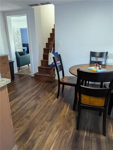 $4,750 | 37 Ann Street, Unit 2, Newport, RI 02840