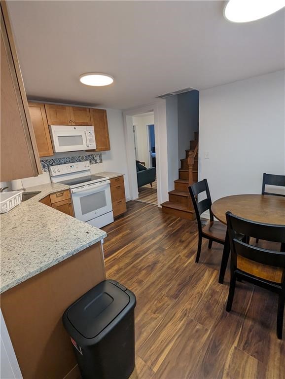 37 Ann Street, Unit 2 Newport, RI 02840 - Photo 7 of 45