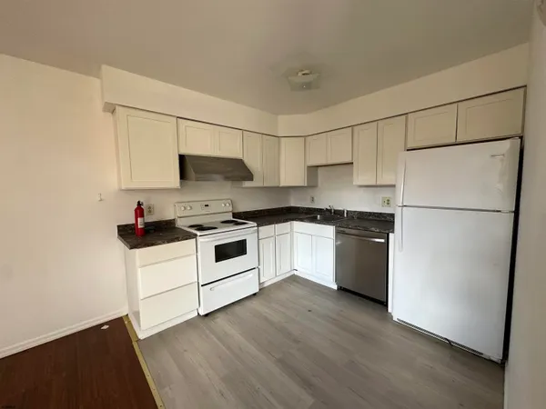 $1,800 | 2734 Evergreen Court, Unit 2734, Mays Landing, NJ 08330