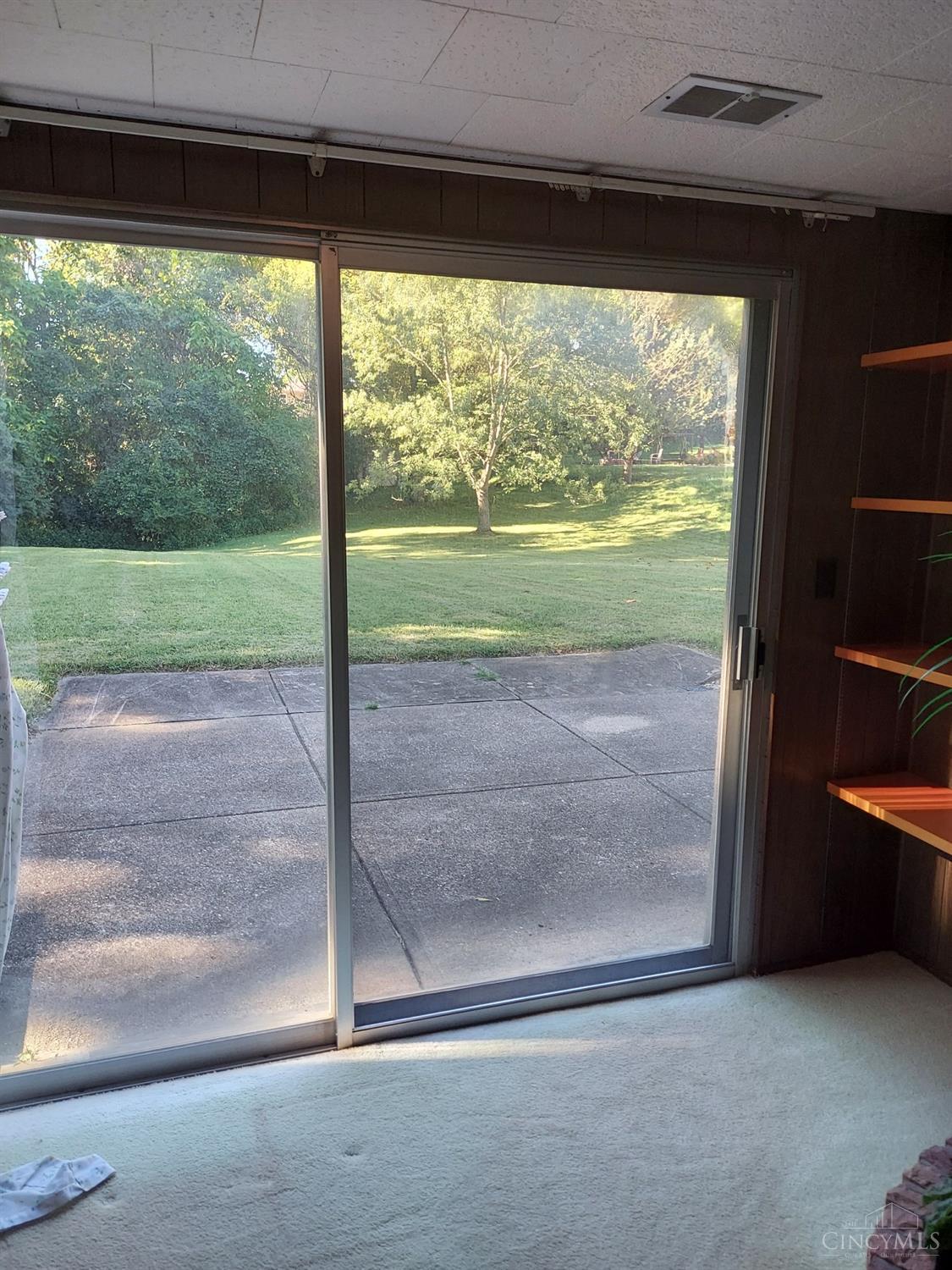 5559 Werk Road Cincinnati, OH 45248 - Photo 15 of 21 Gallery Image 15