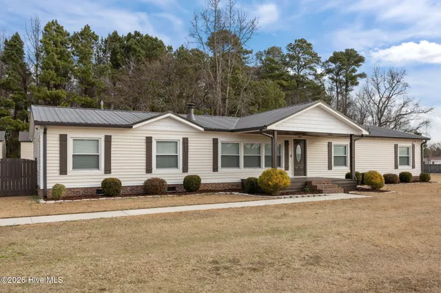 $449,000 | 3905 Hudsons Crossroads Road, Greenville, NC 27858