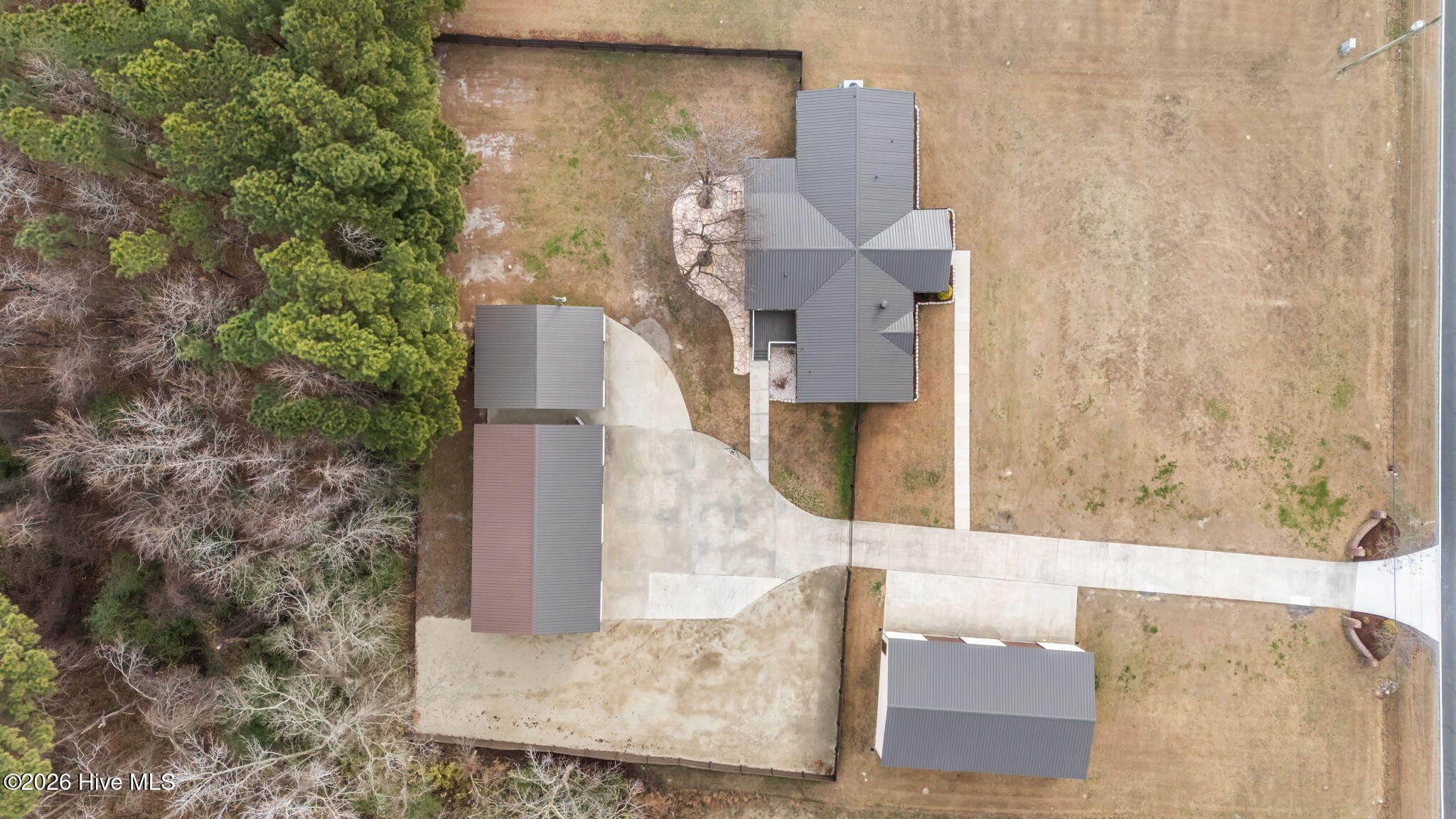 3905 Hudsons Crossroads Road Greenville, NC 27858 - Photo 8 of 53 9-web-or-mls-DJI_20260114094535_0297_D