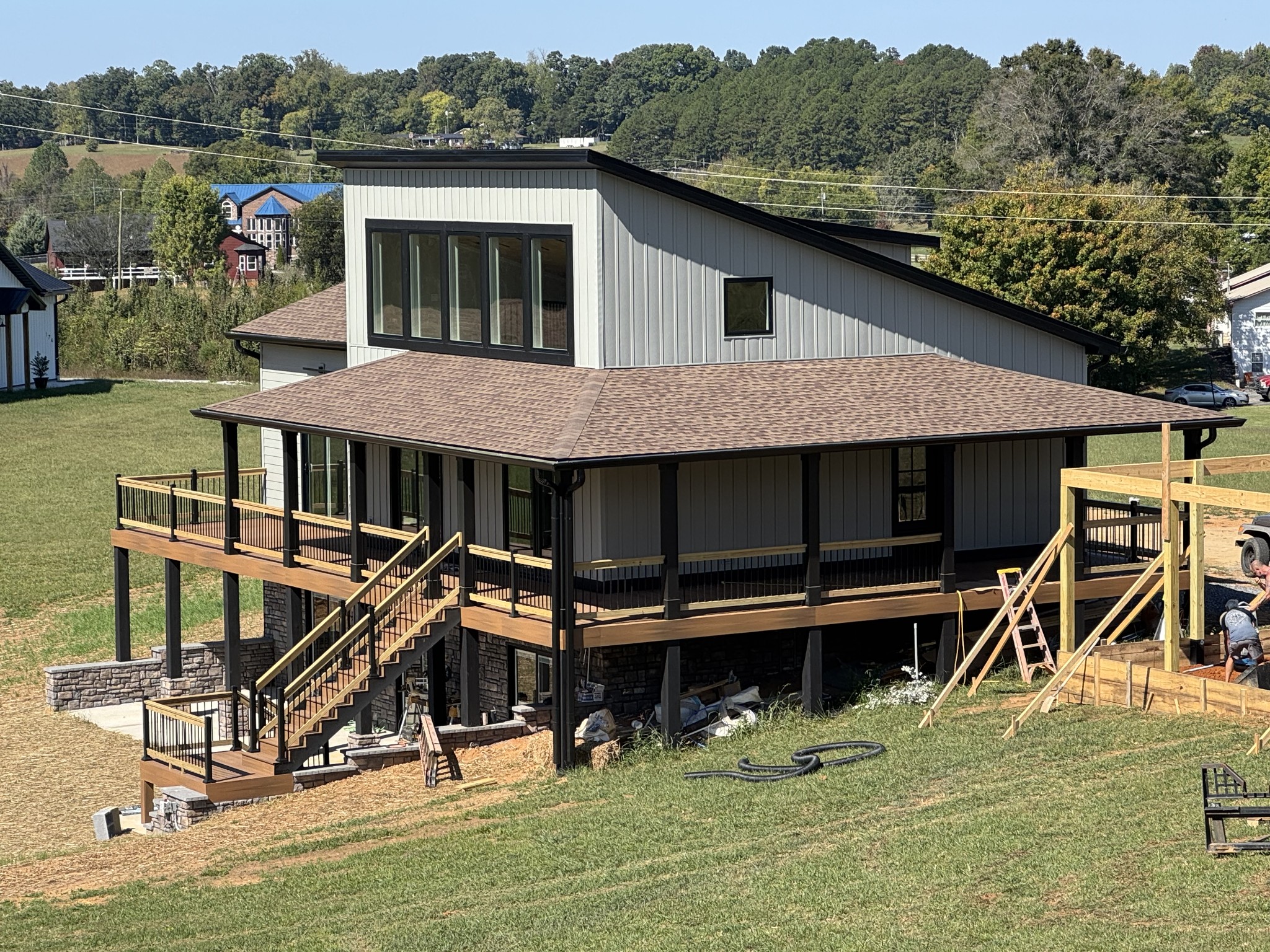 180 County Line Road Dandridge, TN 37725 - Photo 4 of 31 Gallery Image 4