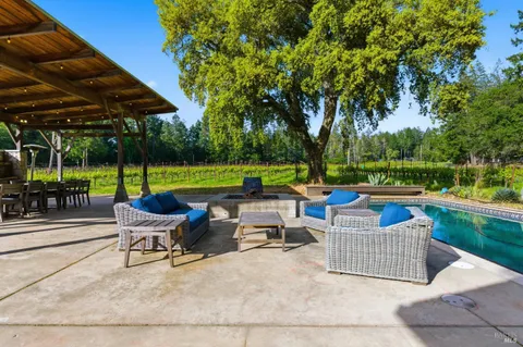 a outdoor view with a sitting space