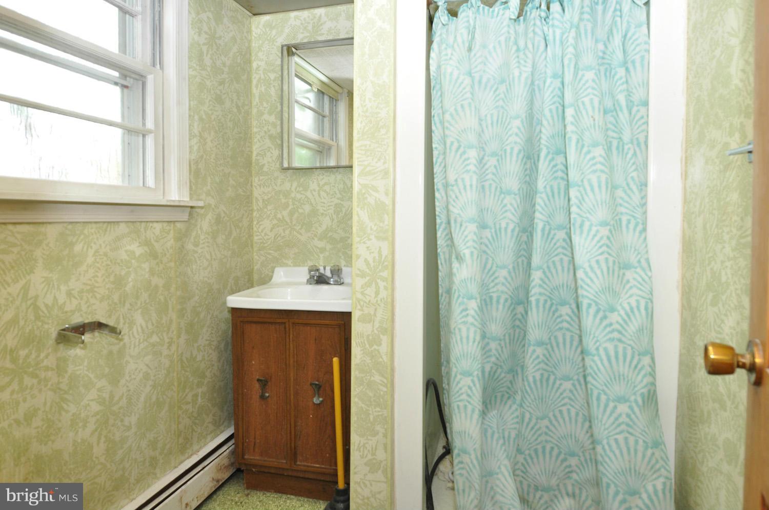 8510 Hawkins Creamery Road Gaithersburg, MD 20882 - Photo 24 of 30 Full Bath #3 (Lower Level)