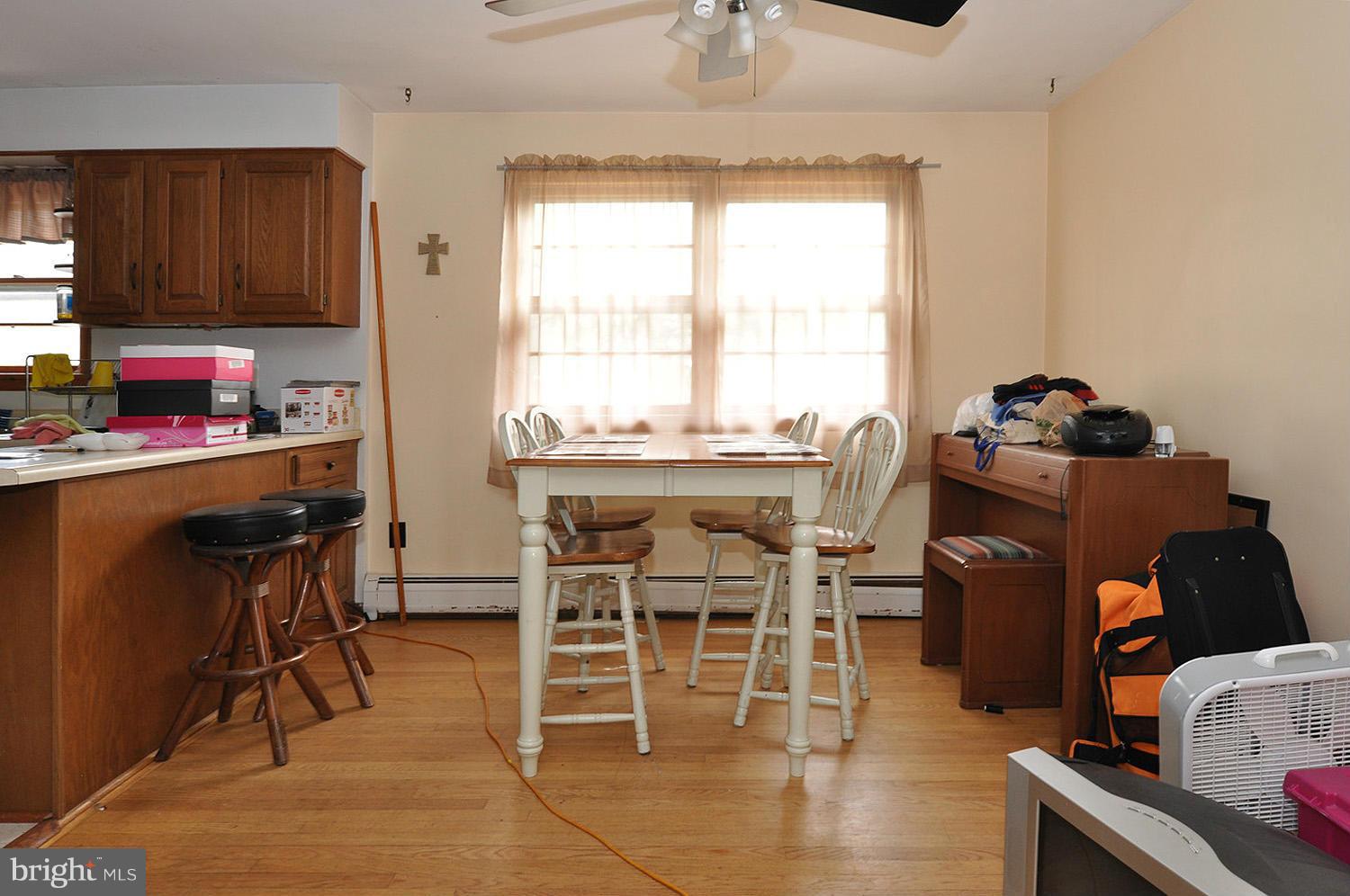 8510 Hawkins Creamery Road Gaithersburg, MD 20882 - Photo 5 of 30 Dining Room