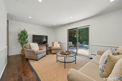 $1,495,000 | 19 Crooked Trail, Norwalk, CT 06853
