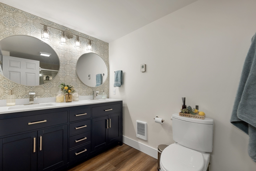 16 Fox Run Lane Salem, NH 03079 - Photo 37 of 42