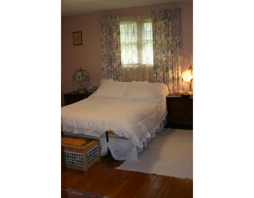 52 Butternut Road Westfield, MA 01085 - Photo 6 of 12 Gallery Image 6