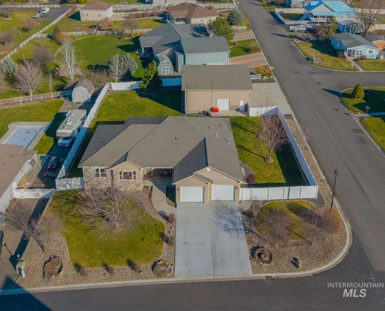 $639,900 | 2285 Pitchstone Drive, Clarkston, WA 99403