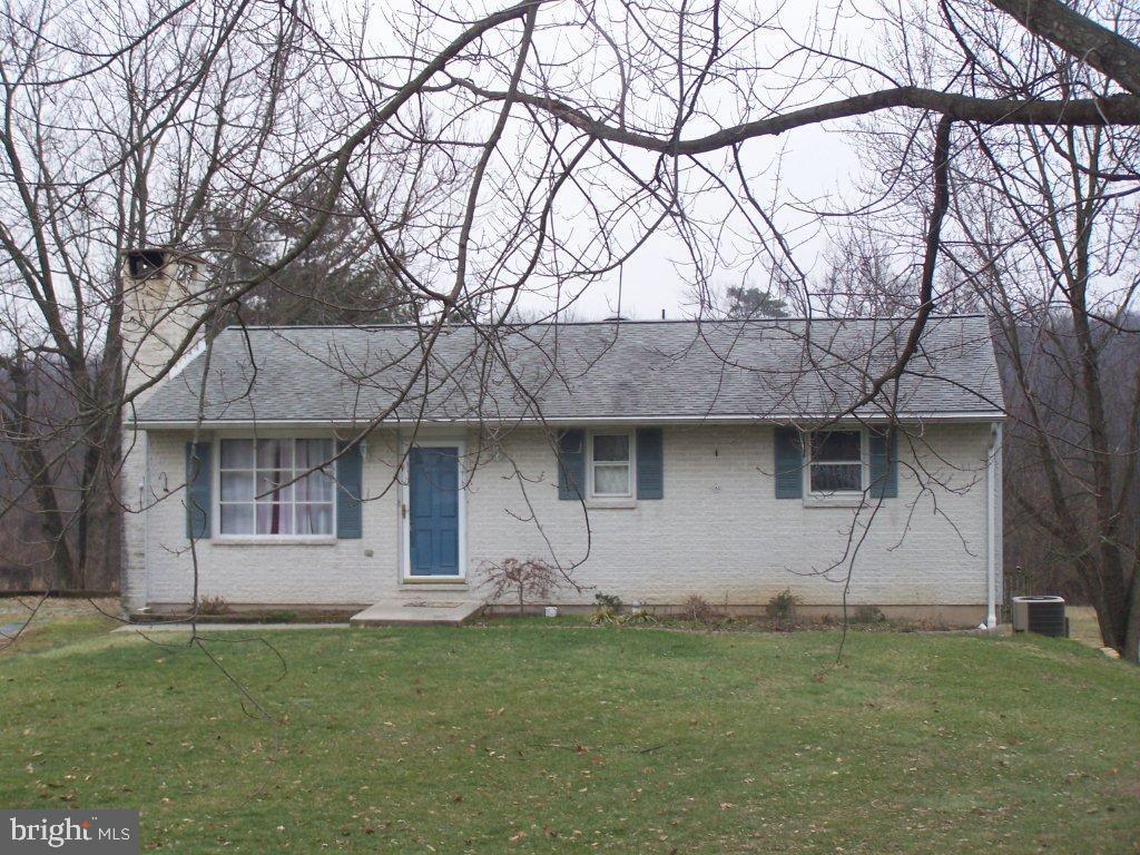 3672 Roundtop Road Elizabethtown, PA 17022 - Photo 1 of 15 Gallery Image 1
