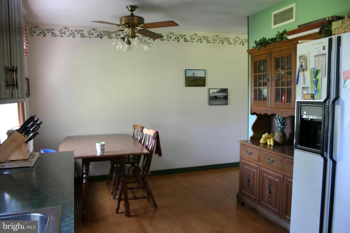 3672 Roundtop Road Elizabethtown, PA 17022 - Photo 5 of 15 Gallery Image 5
