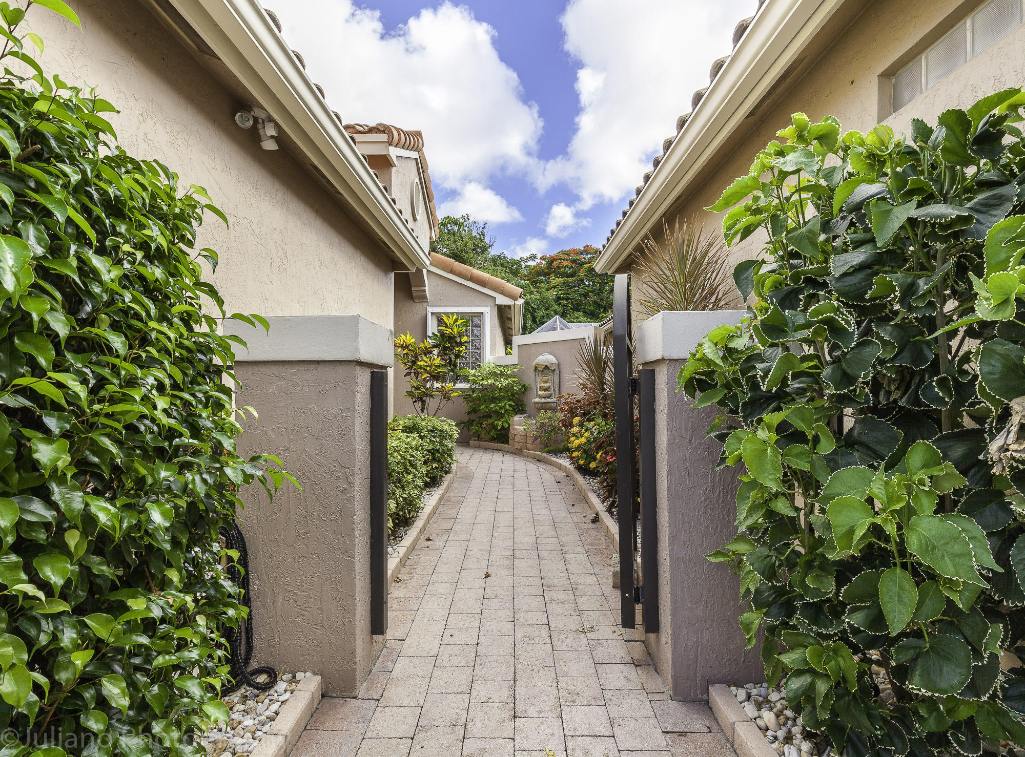 7415 Chorale Road Boynton Beach, FL 33437 - Photo 22 of 43 Front walk