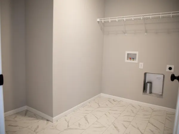 $428,530 | 832 2nd Avenue, Horace, ND 58047