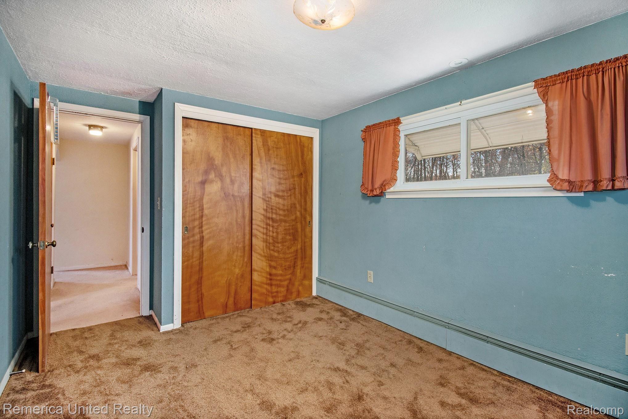 11178 Hyne Road Brighton, MI 48114 - Photo 29 of 33 Bedroom 2