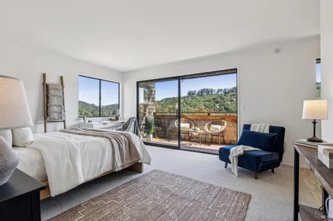 $975,000 | 305 El Faisan Drive, San Rafael, CA 94903