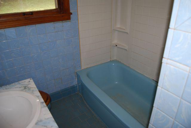 111 Scenic View Road Old Hickory, TN 37138 - Photo 11 of 18 Bathroom tub