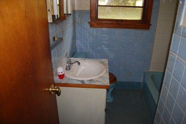 111 Scenic View Road Old Hickory, TN 37138 - Photo 10 of 18 Bathroom