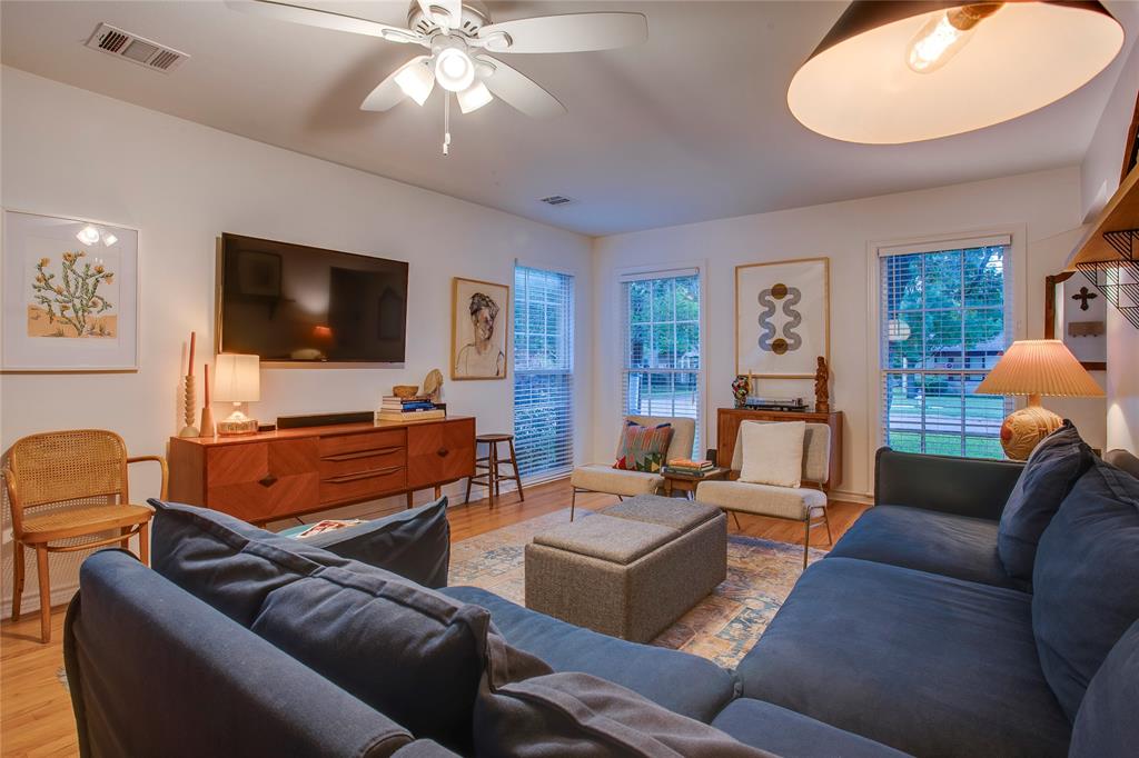 1142 Brunner Avenue Dallas, TX 75224 - Photo 6 of 40
