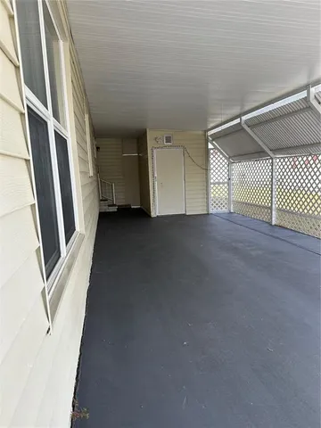 a view of a garage