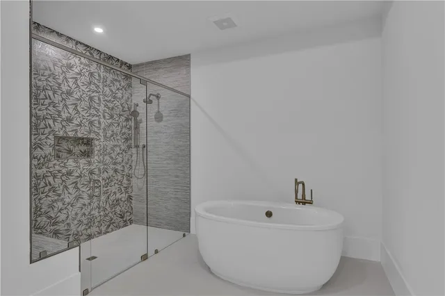 $3,995,000 | 950 Surfsedge Way, Unit 205, Vero Beach, FL 32963