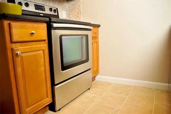 a view of a storage & utility room
