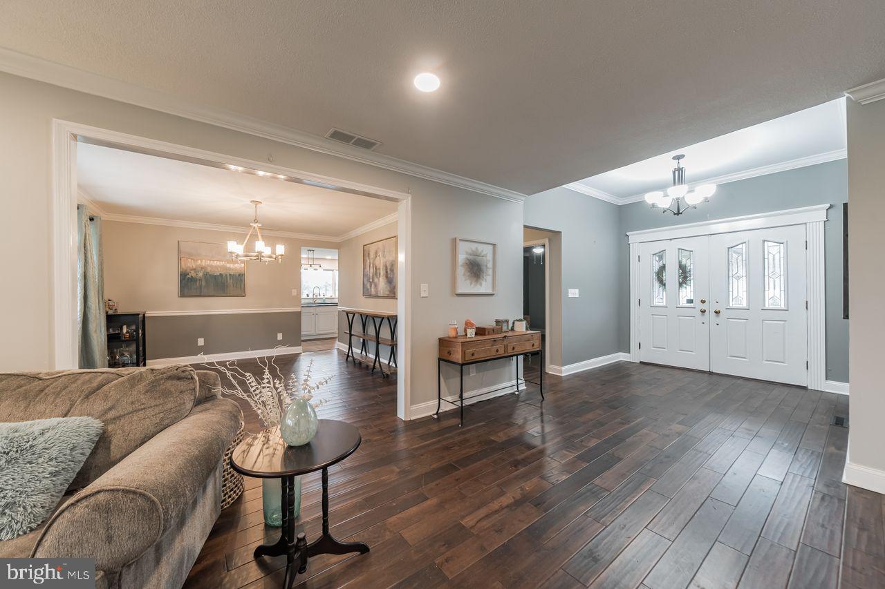 96 Stacy Haines Road Lumberton, NJ 08048 - Photo 4 of 33
