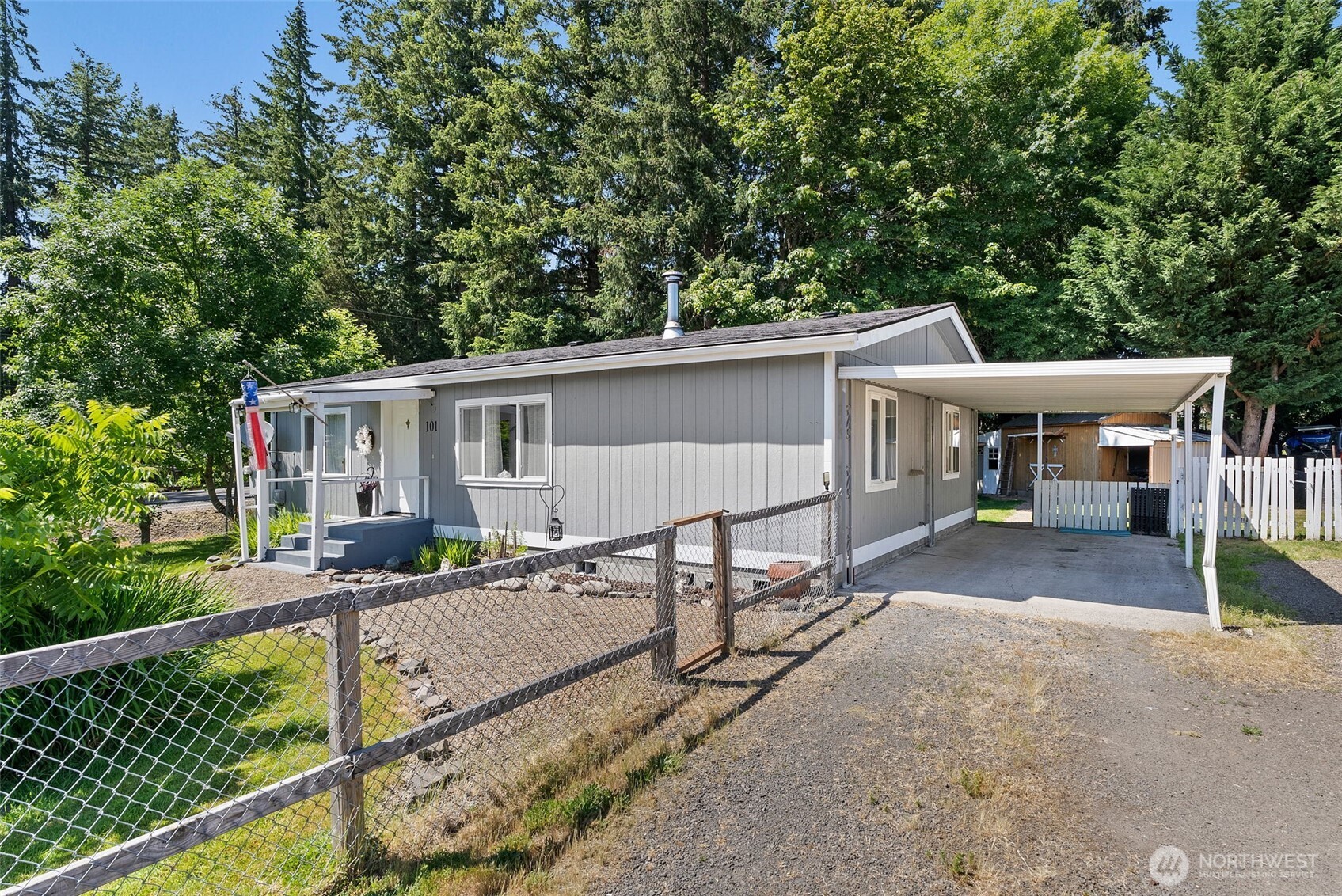 101 Shenandoah Road Silverlake, WA 98645 - Photo 2 of 36