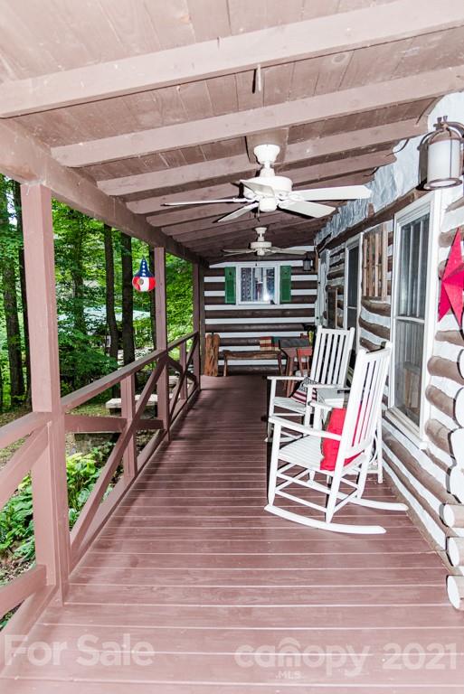 101 Cold Spring Road Burnsville, NC 28714 - Photo 4 of 33 Gallery Image 4