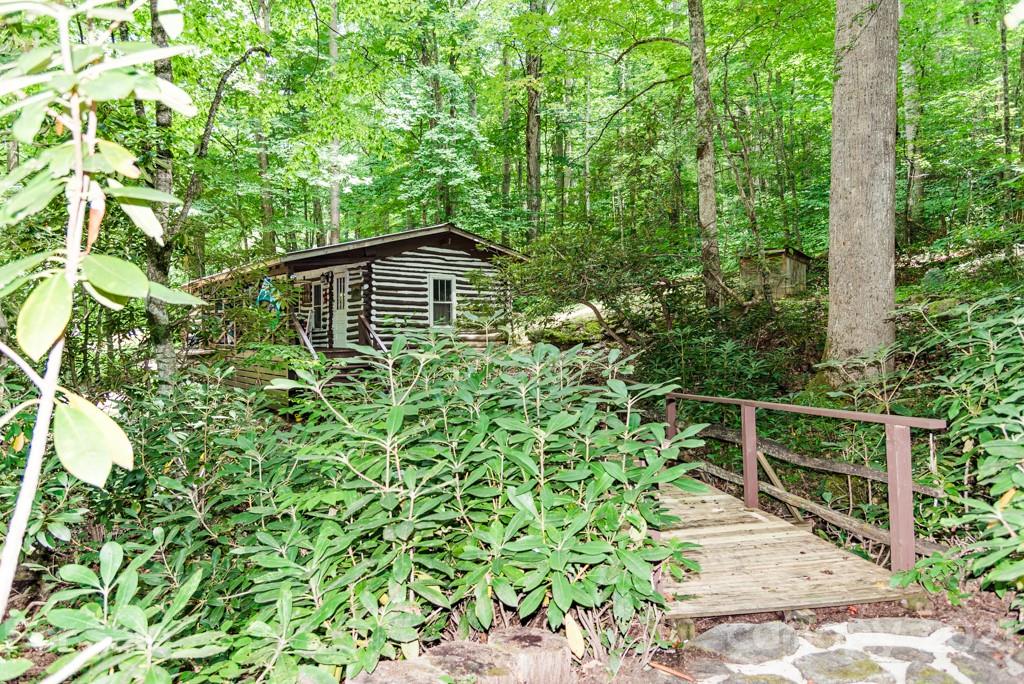 101 Cold Spring Road Burnsville, NC 28714 - Photo 32 of 33 Gallery Image 32