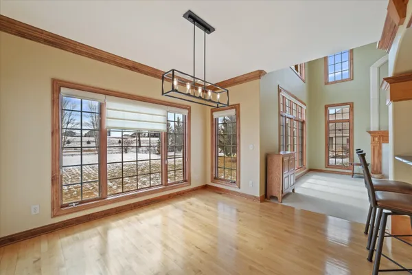 $899,900 | N60W27179 Trappers Run, Merton, WI 53089