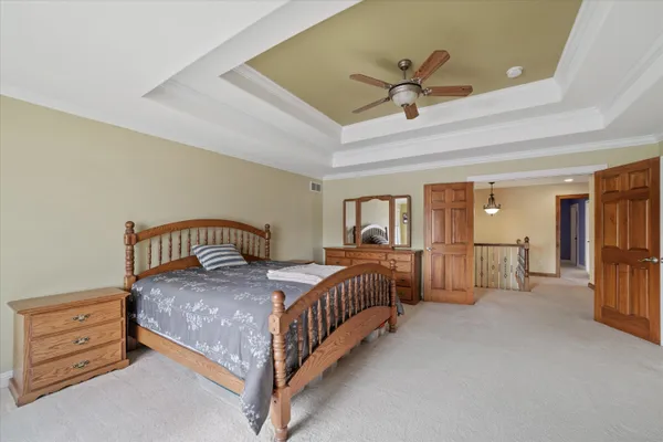$899,900 | N60W27179 Trappers Run, Merton, WI 53089