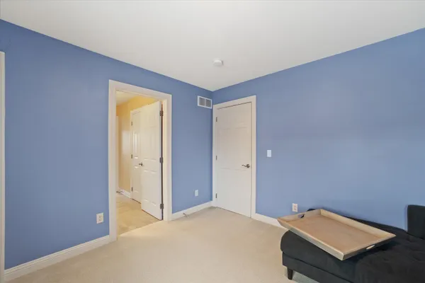 $899,900 | N60W27179 Trappers Run, Merton, WI 53089